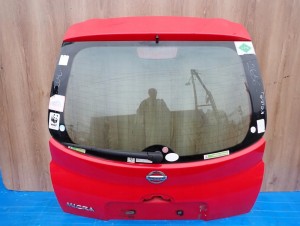 NISSAN MICRA K12 03- KLAPA BAGAŻNIKA SZYBA TYLNA Z10