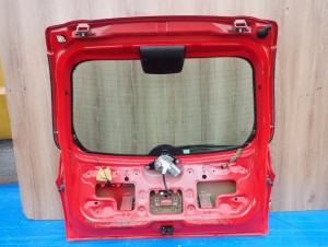 NISSAN MICRA K12 03- KLAPA BAGAŻNIKA SZYBA TYLNA Z10 8/9 MINIATURA