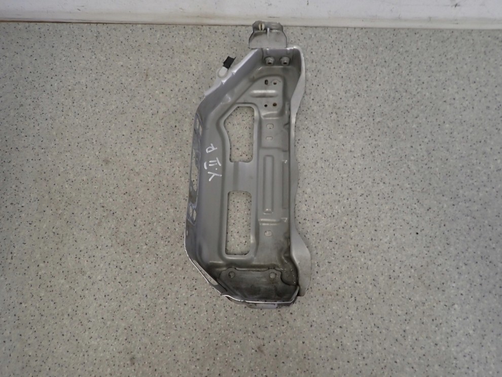 TOYOTA YARIS II 06-09 WSPORNIK PIONOWY PRAWY PASA PRZEDNIEGO 1/7