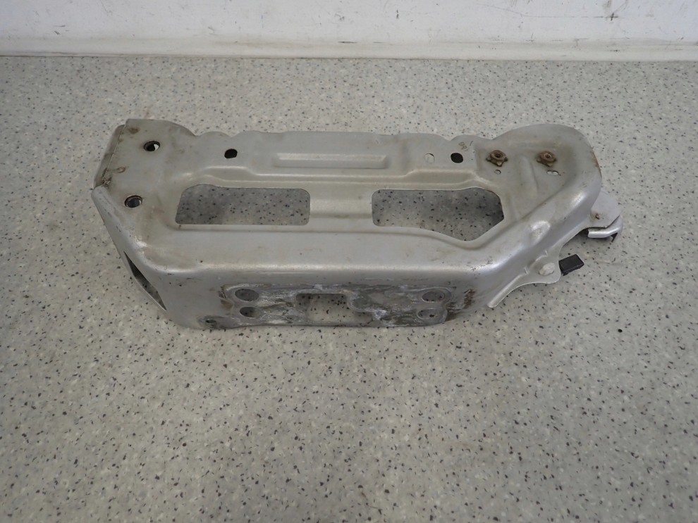 TOYOTA YARIS II 06-09 WSPORNIK PIONOWY PRAWY PASA PRZEDNIEGO 7/7