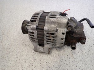 HYUNDAI SANTA FE TUCSON KIA SPORTAGE 2.0 CRDI ALTERNATOR 7/10 MINIATURA