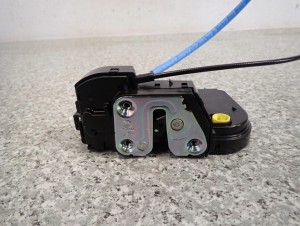 HYUNDAI IX20 HB 5D 09- ZAMEK DRZWI PRZEDNI LEWY 4 PIN EUROPA NOWY 9/9 MINIATURA