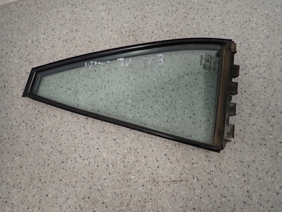 TOYOTA COROLLA E12 KOMBI 04-07 SZYBA TYLNA LEWA 4/6