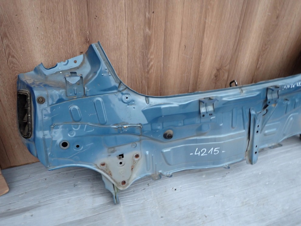 TOYOTA YARIS II 06-11 PAS TYLNY 8T1 2/6