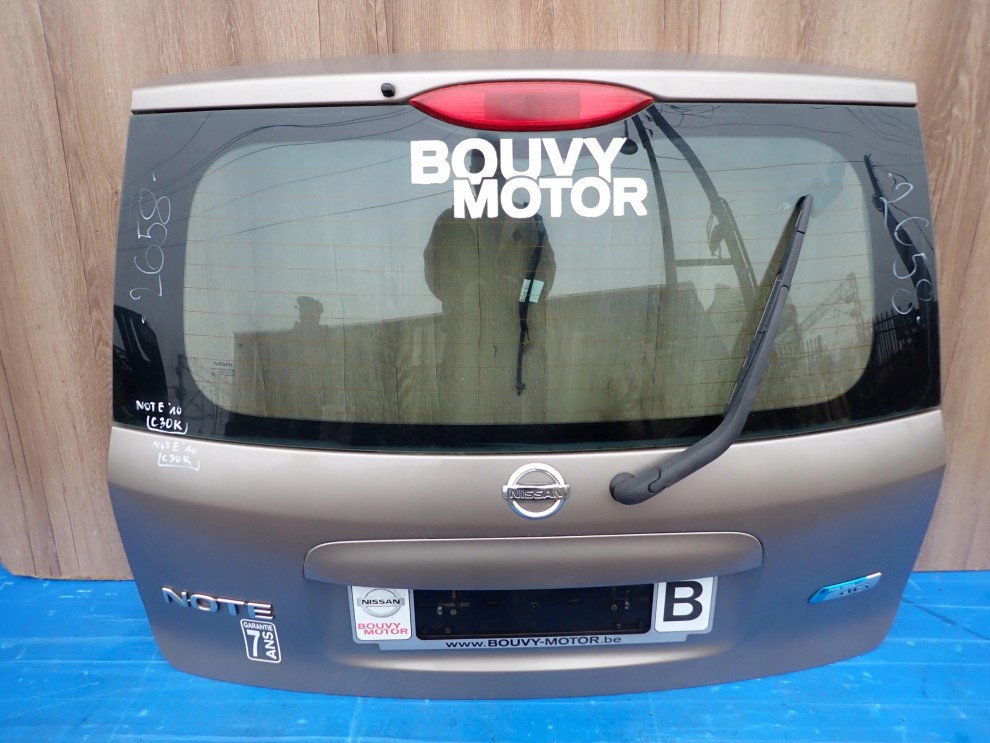 NISSAN NOTE E11 06-12 KLAPA BAGAŻNIKA SZYBA TYLNA C30 1/11