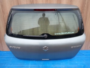 SUZUKI SWIFT MK6 04-09 KLAPA BAGAŻNIKA SZYBA TYLNA ZCD