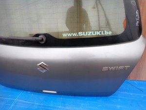 SUZUKI SWIFT MK6 04-09 KLAPA BAGAŻNIKA SZYBA TYLNA ZCD 4/14 MINIATURA