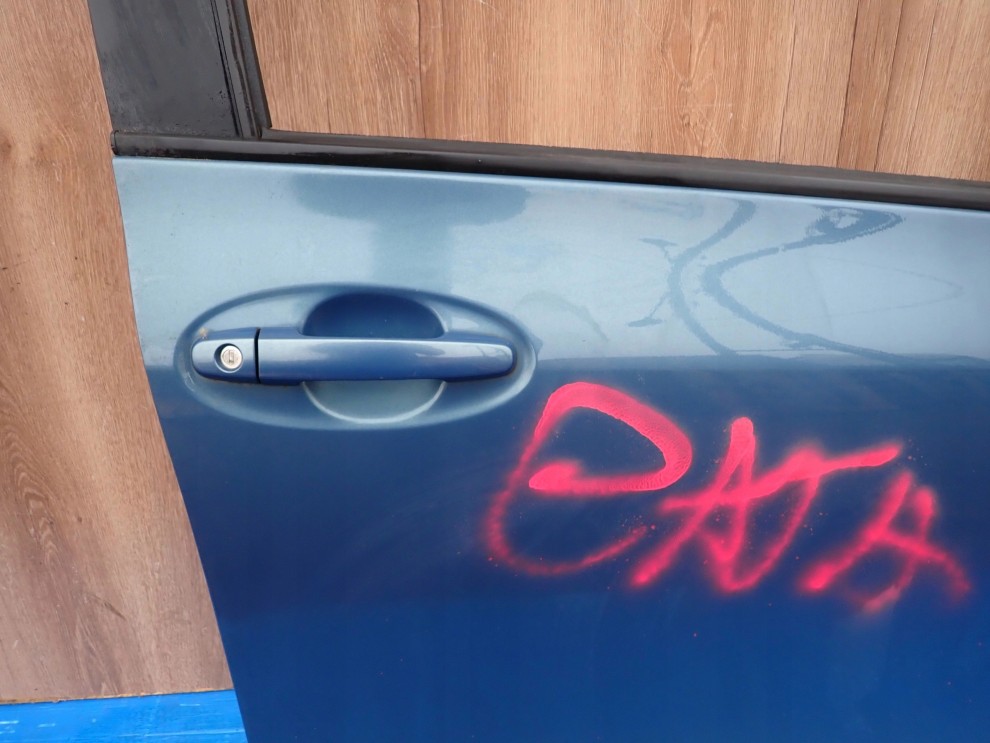 TOYOTA YARIS II 06-11 5d DRZWI PRZEDNIE PRAWE 8T1 7/12