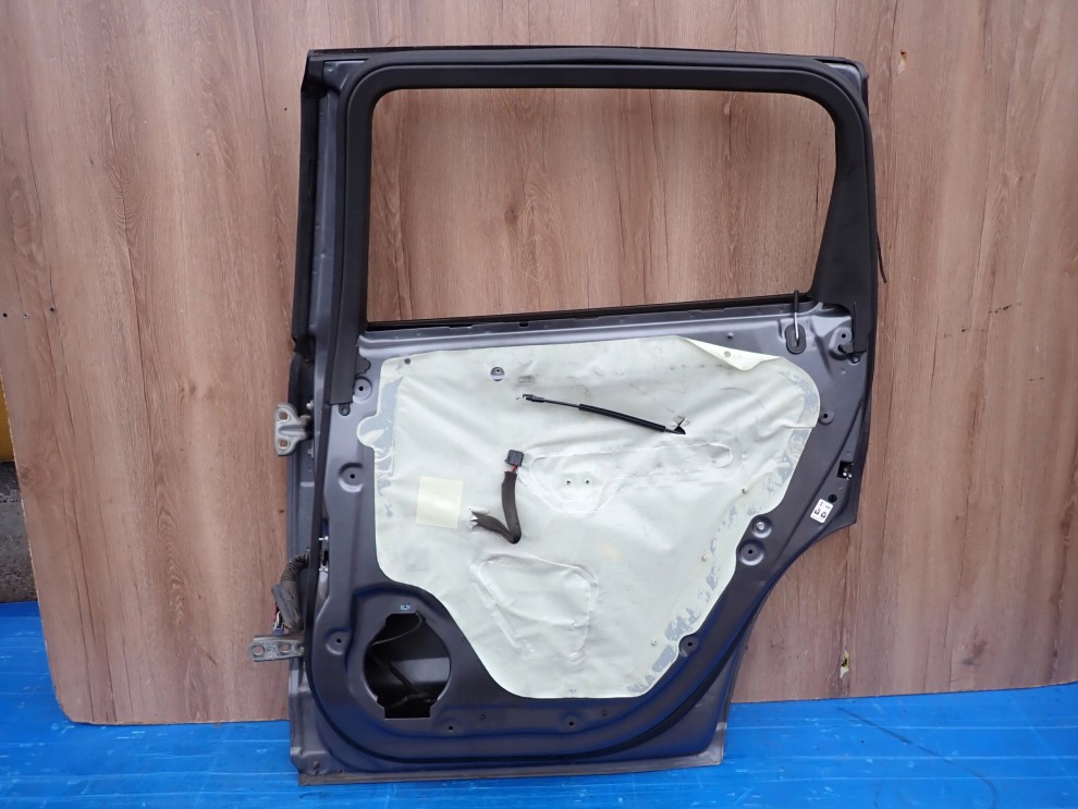 CHEVROLET ORLANDO 10- DRZWI TYLNE PRAWE GYM 12/13