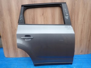 CHEVROLET ORLANDO 10- DRZWI TYLNE PRAWE GYM