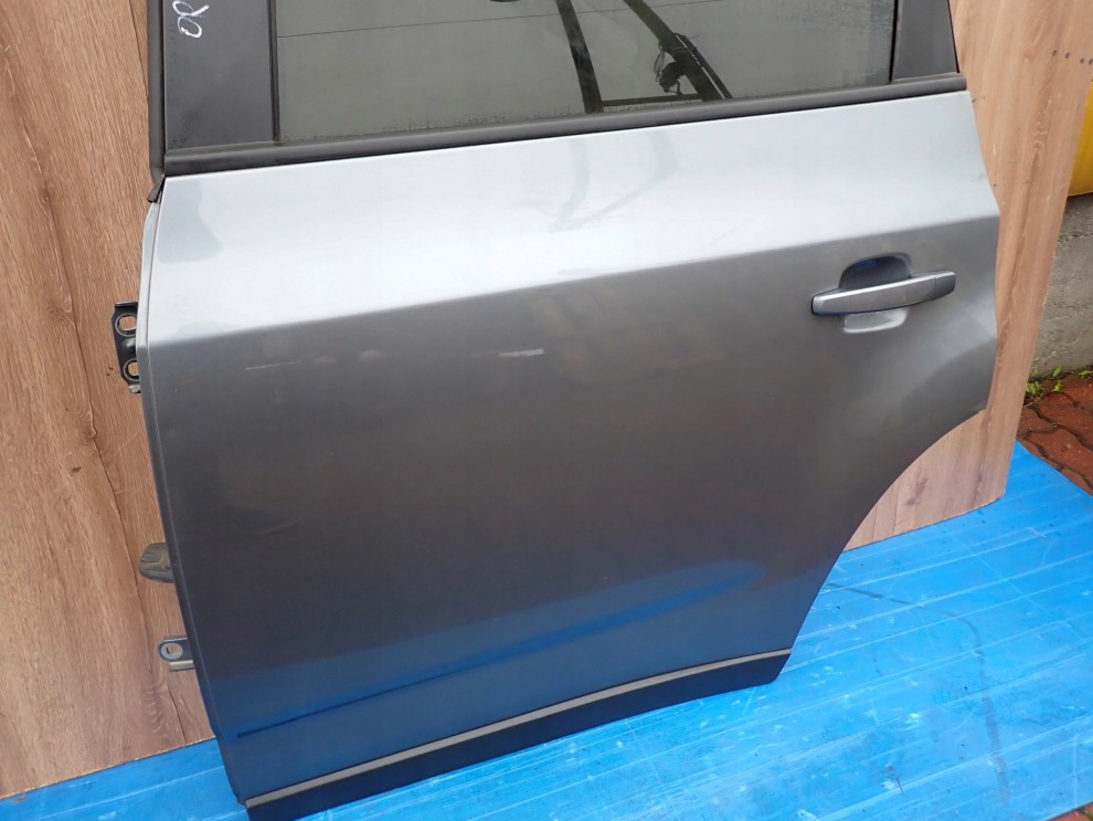 CHEVROLET ORLANDO 10- DRZWI TYLNE LEWE GYM 4/12