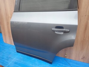 CHEVROLET ORLANDO 10- DRZWI TYLNE LEWE GYM 3/12 MINIATURA