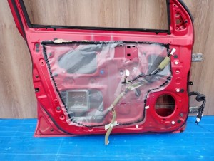 NISSAN MICRA K13 10- DRZWI PRZEDNIE LEWE AY4 14/14 MINIATURA