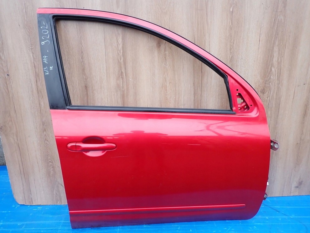 NISSAN MICRA K13 10- DRZWI PRZEDNIE PRAWE AY4 1/13