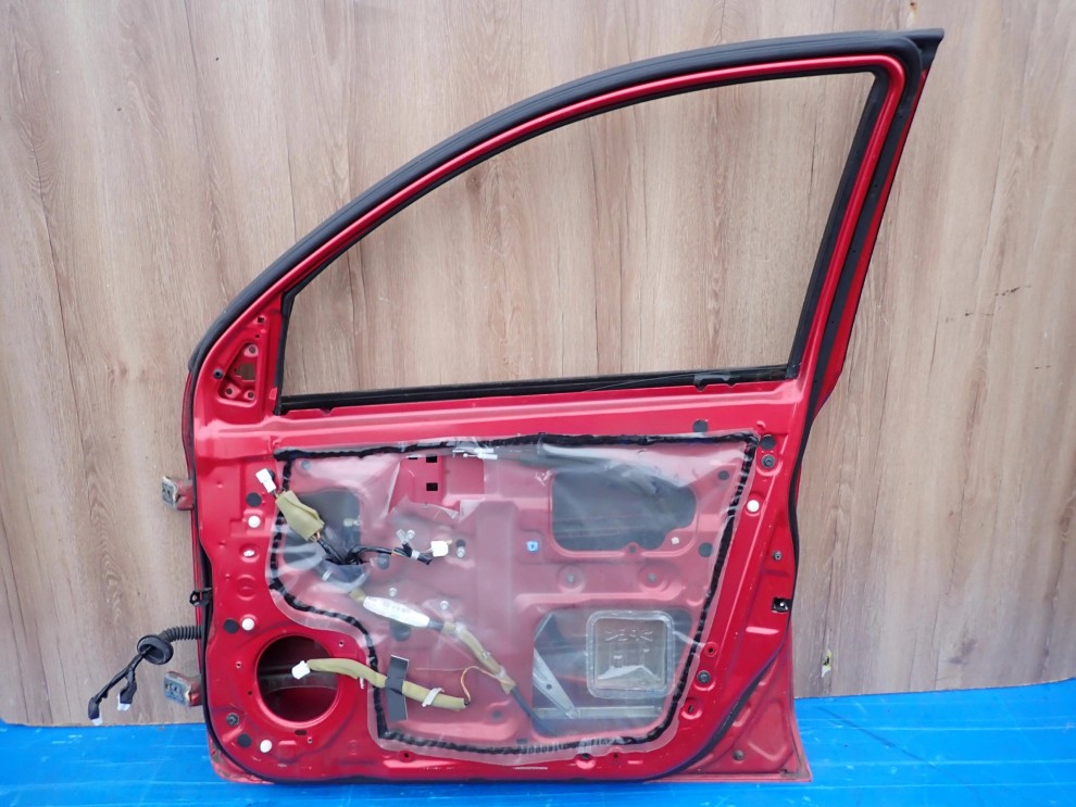 NISSAN MICRA K13 10- DRZWI PRZEDNIE PRAWE AY4 12/13