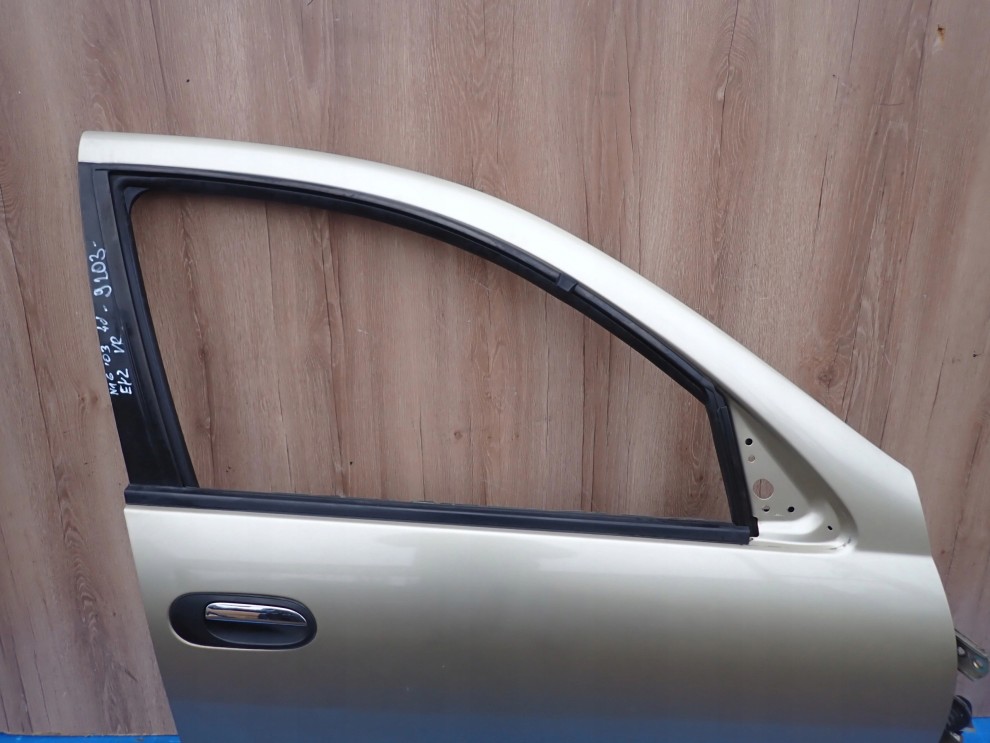 NISSAN ALMERA N16 00-06 DRZWI PRZEDNIE PRAWE EY2 6/8