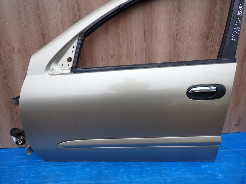 NISSAN ALMERA N16 00-06 DRZWI PRZEDNIE LEWE EY2 2/10