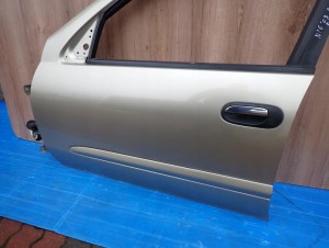 NISSAN ALMERA N16 00-06 DRZWI PRZEDNIE LEWE EY2 7/10 MINIATURA