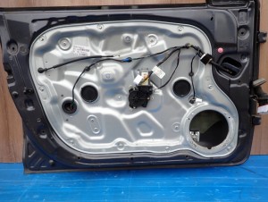 KIA CEED I 07-12 DRZWI PRZEDNIE LEWE 5K 13/13 MINIATURA