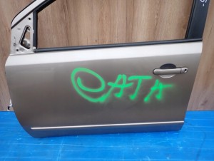 NISSAN NOTE E11 06-12 DRZWI PRZEDNIE LEWE C30 2/10 MINIATURA