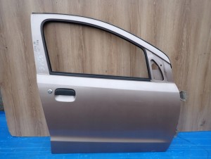 SUZUKI ALTO NISSAN PIXO 09- DRZWI PRZEDNIE PRAWE ZKW