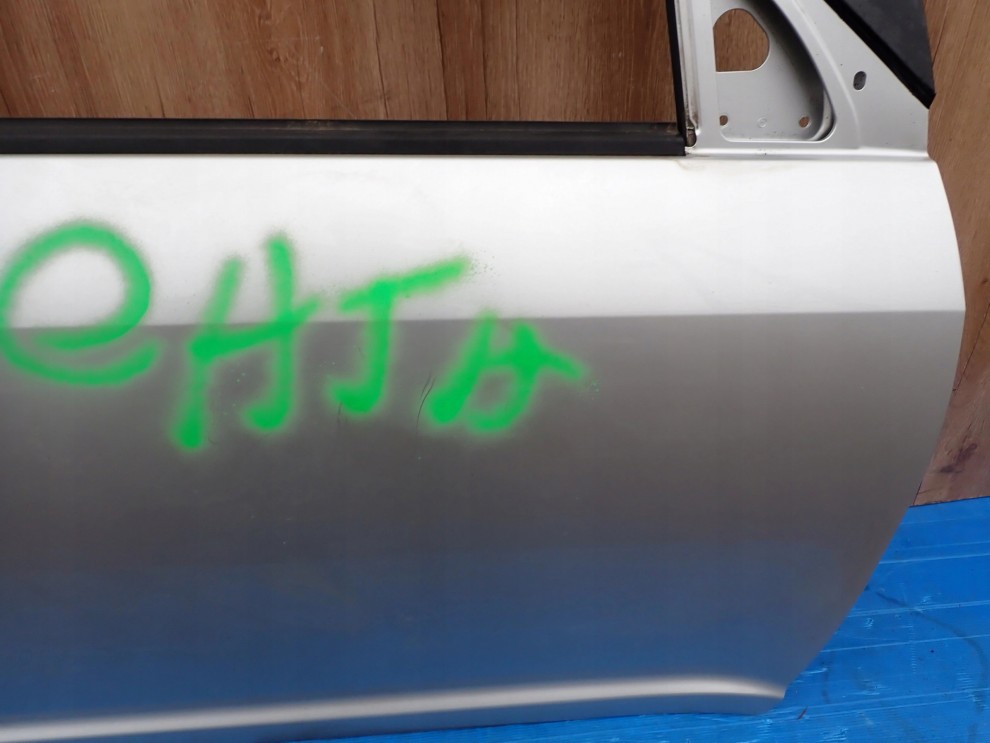 SUZUKI SWIFT 5d MK6 04-09 DRZWI PRZEDNIE PRAWE ZCC 6/9