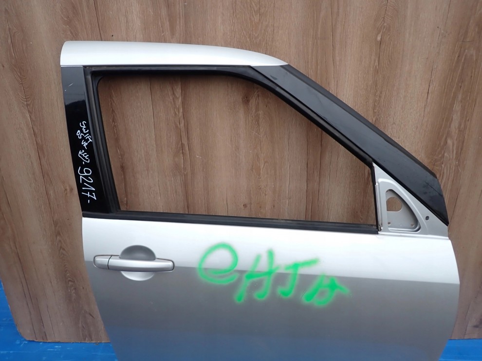 SUZUKI SWIFT 5d MK6 04-09 DRZWI PRZEDNIE PRAWE ZCC 7/9