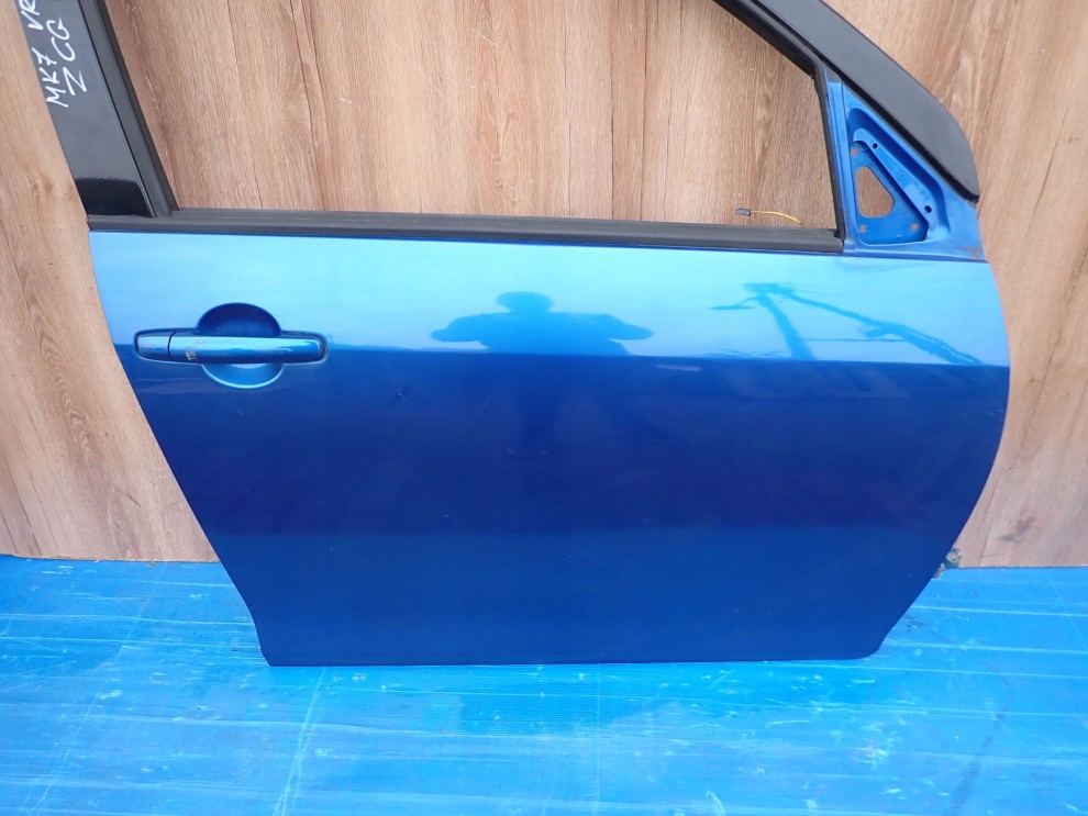 SUZUKI SWIFT MK7 5D 10-16 DRZWI PRZEDNIE PRAWE ZCG 2/12