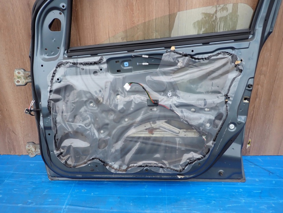 SUZUKI ALTO NISSAN PIXO 09- DRZWI PRZEDNIE PRAWE ZY4 16/16