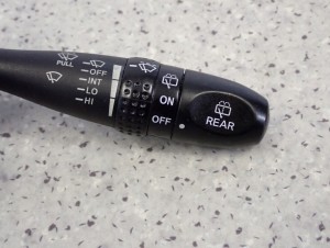 KIA PICANTO 07-11 PRZEŁĄCZNIK WYCIERACZEK 4/7 MINIATURA