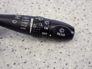 KIA PICANTO 07-11 PRZEŁĄCZNIK WYCIERACZEK 5/7 MINIATURA