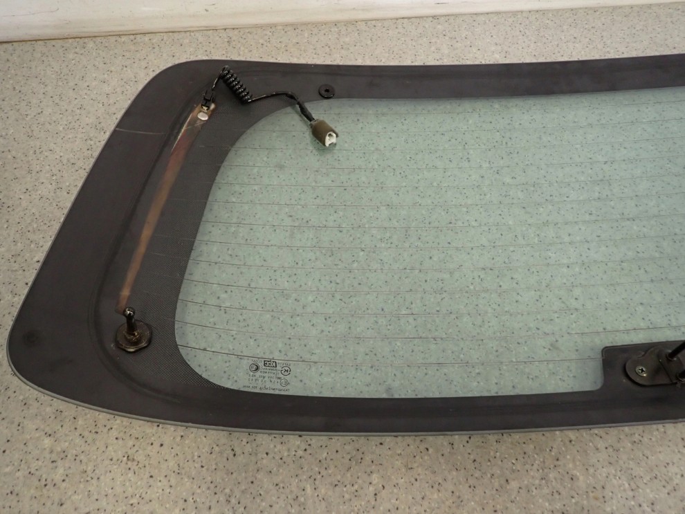 HYUNDAI SANTA FE I 01-06 SZYBA TYLNA KLAPY BAGAŻNIKA 7/8