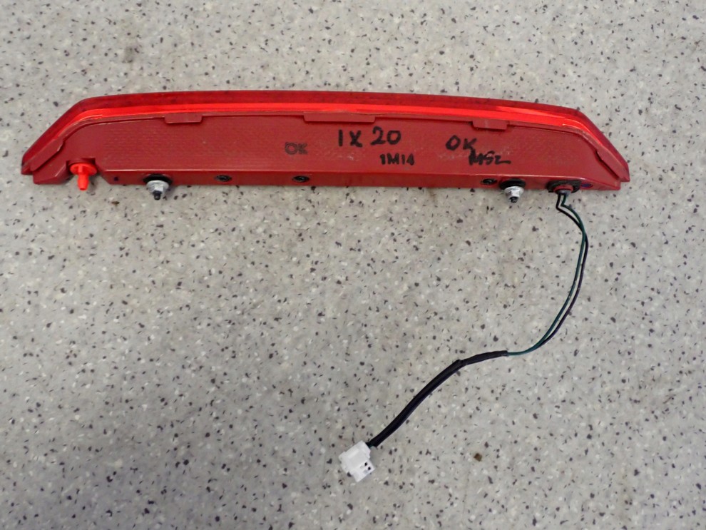 HYUNDAI IX20 HB 09- LAMPA TYLNA W KLAPĘ 3-CI STOP 6/10