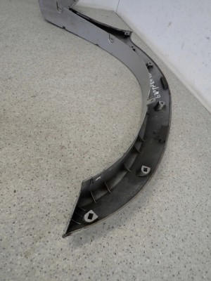 SUZUKI GRAND VITARA 99- LISTWA BŁOTNIKA LEWA 8/8 MINIATURA