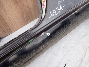 TOYOTA COROLLA E12 HB 02-07 PRÓG LEWY 3/11 MINIATURA