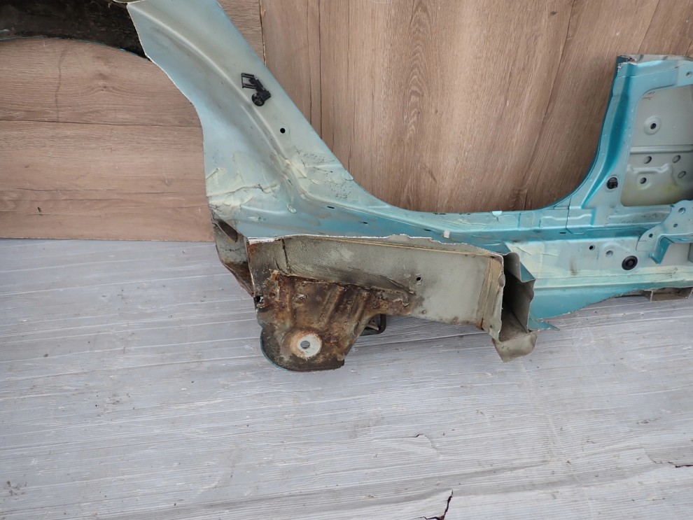 SUZUKI SPLASH 08-14 PRÓG LEWY REPERATURKA 12/13