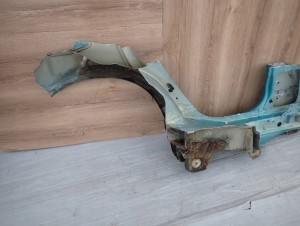 SUZUKI SPLASH 08-14 PRÓG LEWY REPERATURKA 10/13 MINIATURA