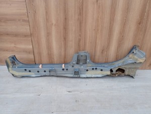 TOYOTA YARIS II 06-11 PRÓG PRAWY 8T1 8/12 MINIATURA