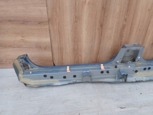 TOYOTA YARIS II 06-11 PRÓG PRAWY 8T1 9/12 MINIATURA