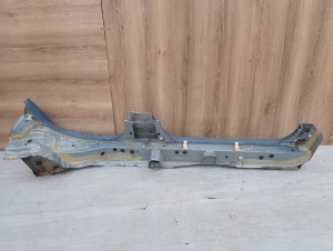 TOYOTA YARIS II 06-11 PRÓG LEWY 8T1 9/11 MINIATURA