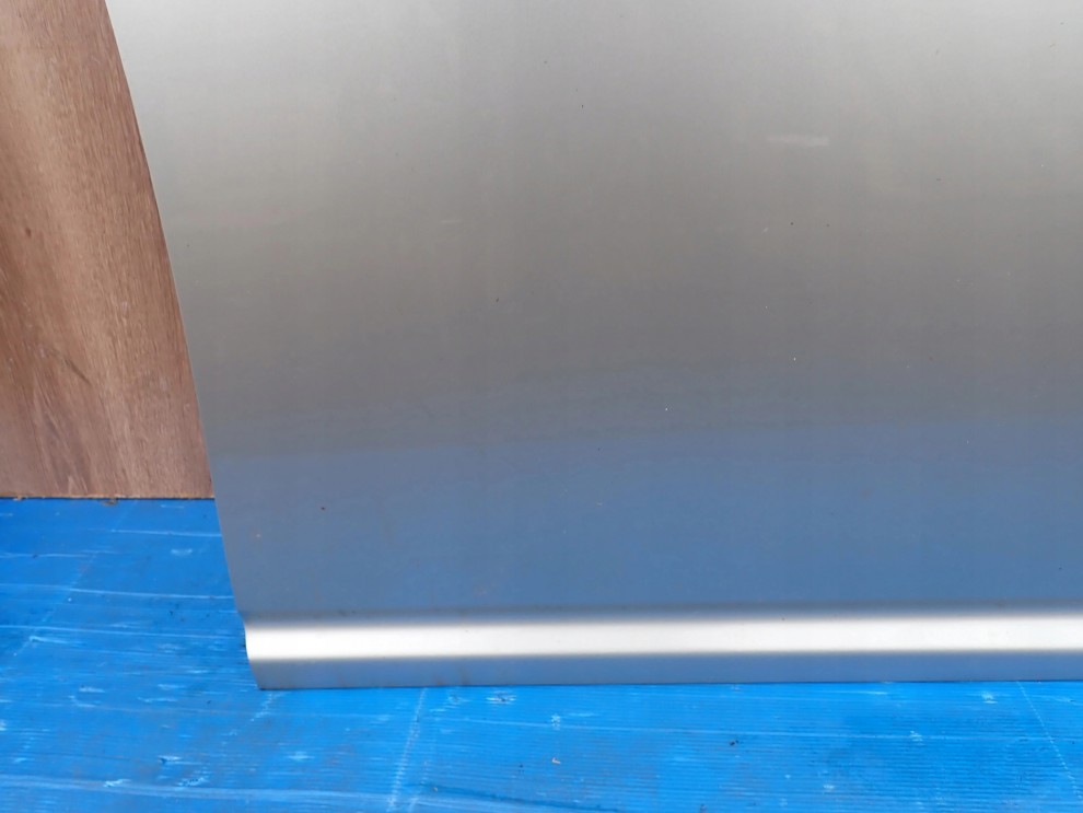 TOYOTA AVENSIS T25 02- DRZWI PRZEDNIE PRAWE 1C0 8/15