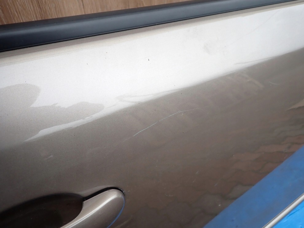 NISSAN NOTE E11 06-12 DRZWI PRZEDNIE PRAWE C30 7/14