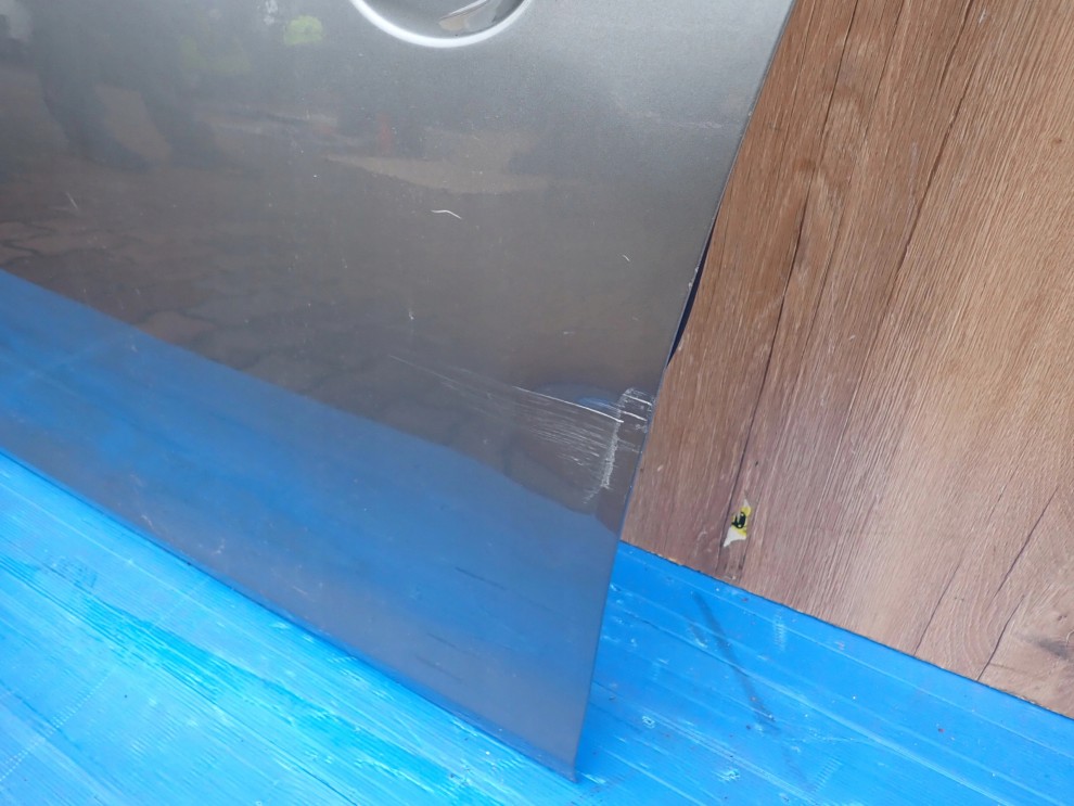 SUZUKI SWIFT MK7 5d 10-16 DRZWI PRZEDNIE LEWE ZCD 6/13