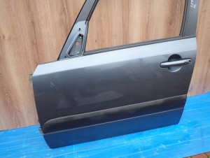 SUZUKI SX4 06-12 DRZWI PRZEDNIE LEWE ZY4 3/10 MINIATURA