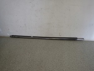 TOYOTA AVENSIS T25 03- LISTWA DRZWI ZGARNIAJĄCA TYŁ PRAWA CHROM PARAPET 2/8 MINIATURA