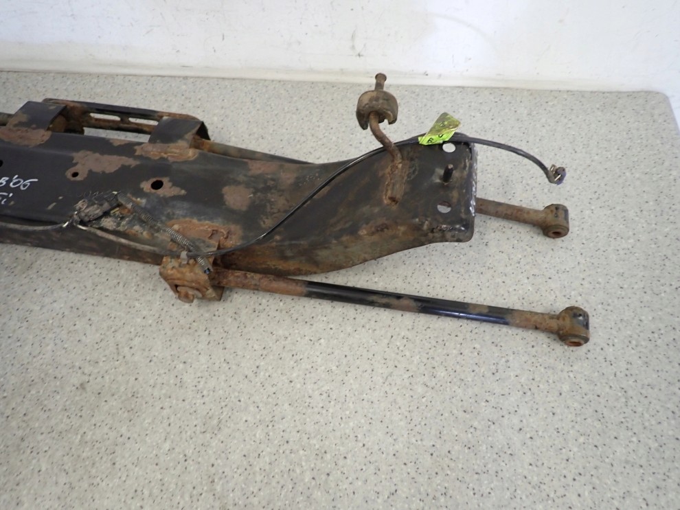 LACETTI NUBIRA KOMBI 03- BELKA ZAWIESZENIA TYLNEGO 4/9