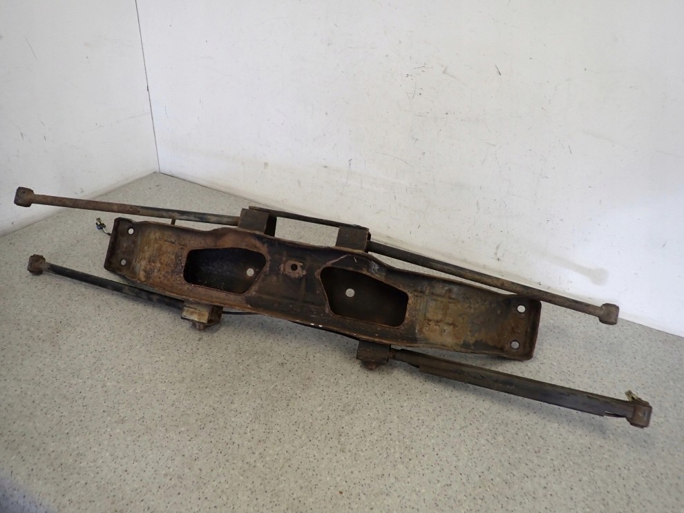 LACETTI NUBIRA KOMBI 03- BELKA ZAWIESZENIA TYLNEGO 7/9