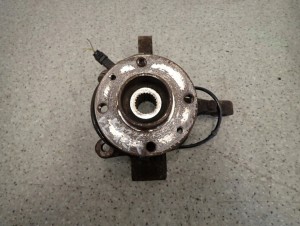 NISSAN MICRA K12 NOTE E11 ZWROTNICA PRZEDNIA LEWA 2/5 MINIATURA