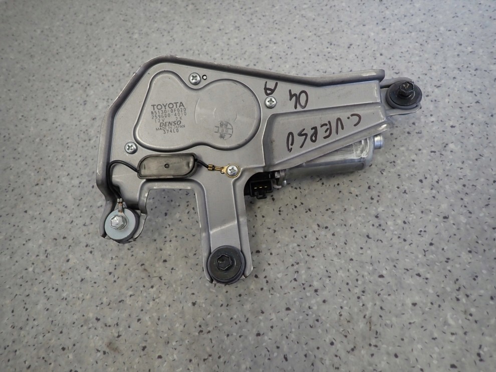 TOYOTA COROLLA VERSO 04- SILNICZEK WYCIERACZKI TYŁ KLAPY 4/6