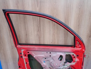 NISSAN MICRA K12 03-10 5d DRZWI PRZEDNIE LEWE Z10 14/15 MINIATURA